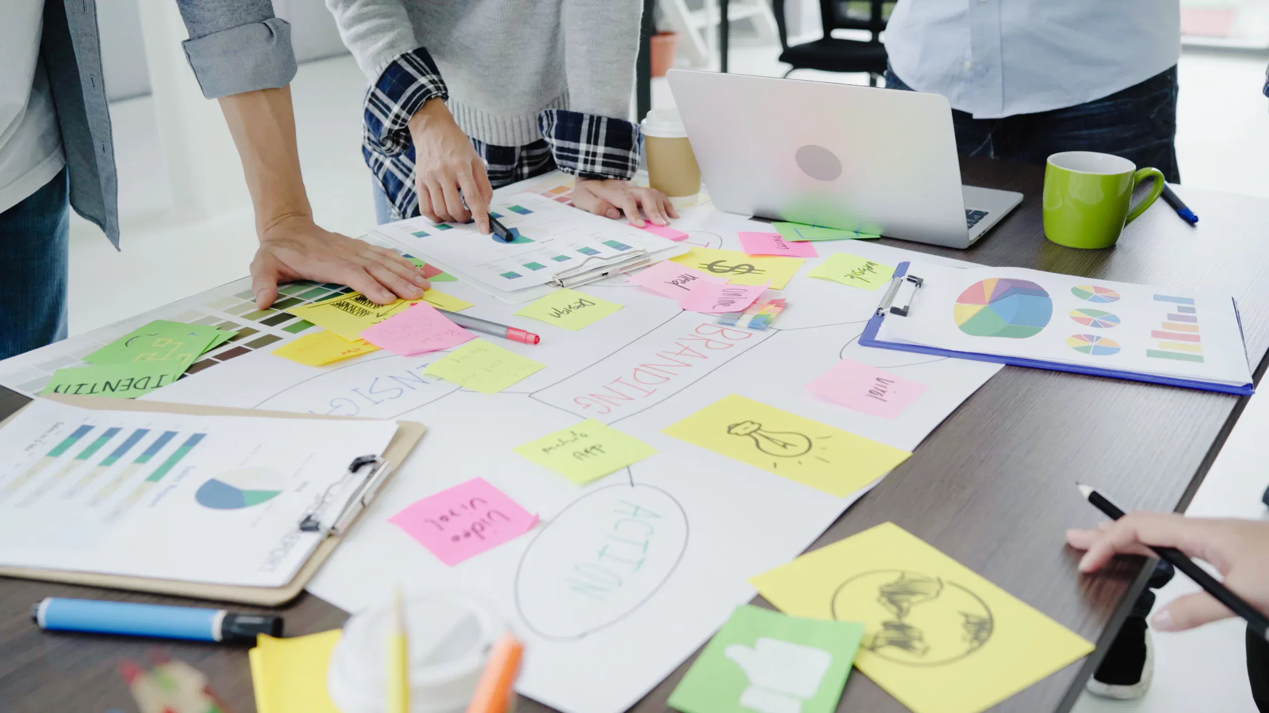 Mengukur Keberhasilan Creative campaign: Metrik dan Analisis yang Harus Diperhatikan